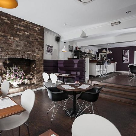The Crown Rooms Newmarket Newmarket  Eksteriør bilde